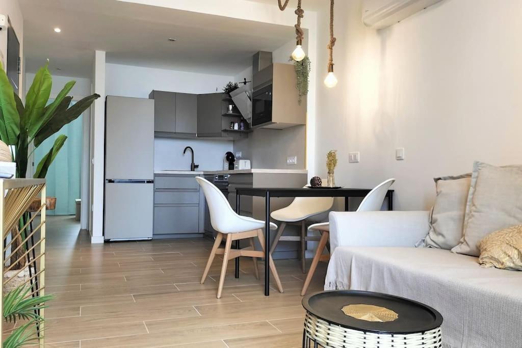 Ferienwohnung Luxury Penthouse Valentin With Jacuzzi Corralejo Exterior foto